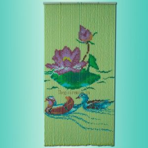 Rèm hạt nhựa tranh song hạc nền chuối Rèm hạt nhựa tranh song hạc nền chuối