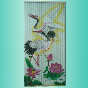Rèm hạt nhựa tranh song hạc nền chuối Rèm hạt nhựa tranh song hạc nền chuối