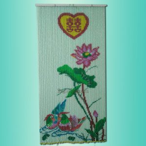Rèm hạt nhựa tranh song hạc nền chuối Rèm hạt nhựa tranh song hạc nền chuối