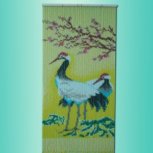 Rèm hạt nhựa tranh song hạc nền chuối Rèm hạt nhựa tranh song hạc nền chuối