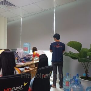 Rèm cuốn kéo tay giá rẻ tiện lợi dễ sử dụng chống nắng Rèm cuốn kéo tay giá rẻ tiện lợi dễ sử dụng chống nắng