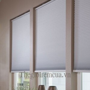Cửa lưới chống muỗi kết hợp rèm tổ ong che nắng 2 trong 1 Cửa lưới chống muỗi kết hợp rèm tổ ong che nắng 2 trong 1