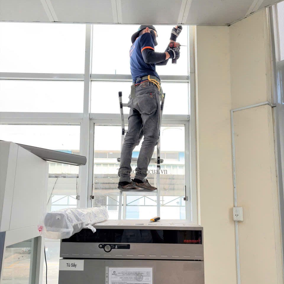 Lắp đặt rèm cửa tại Bình Dương